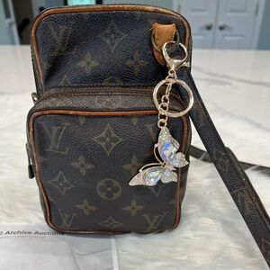 Louis Vuitton Amazone Crossbody Bag Monogram Canvas Vintage Y2K Icon w/ COA